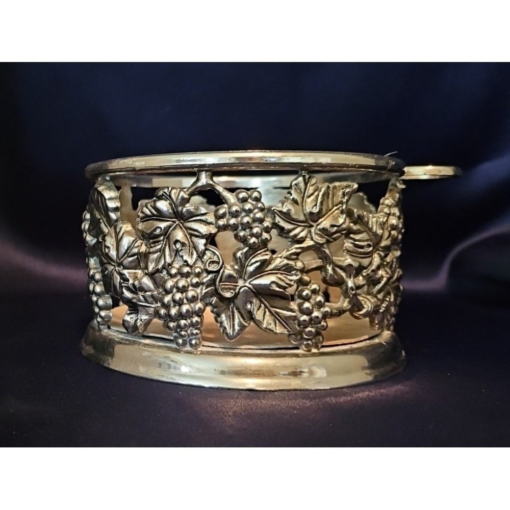 Vintage Silver Plated Wine Bottle Coaster with Grape‎ on the Vine Pattern